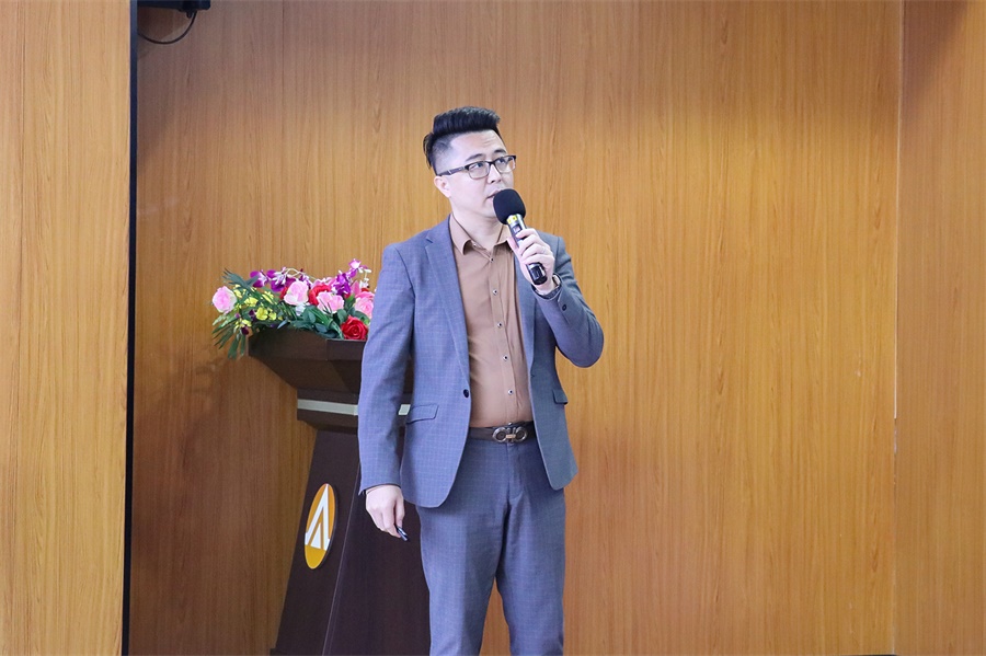 初心不渝，奋楫前行——艾礼安举办2021年度总结暨表彰大会