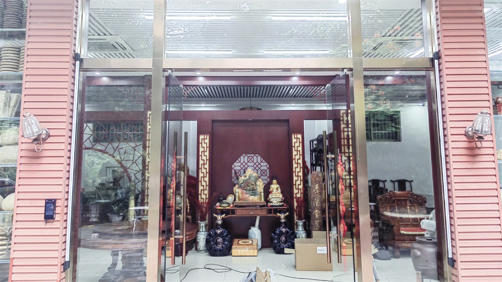 艾礼安——四季更替，步履不停