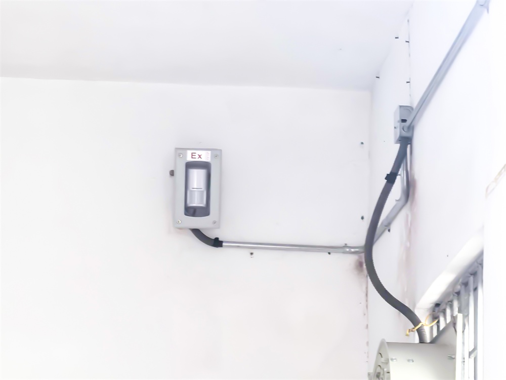 护航千家万户，让安全与幸福同在