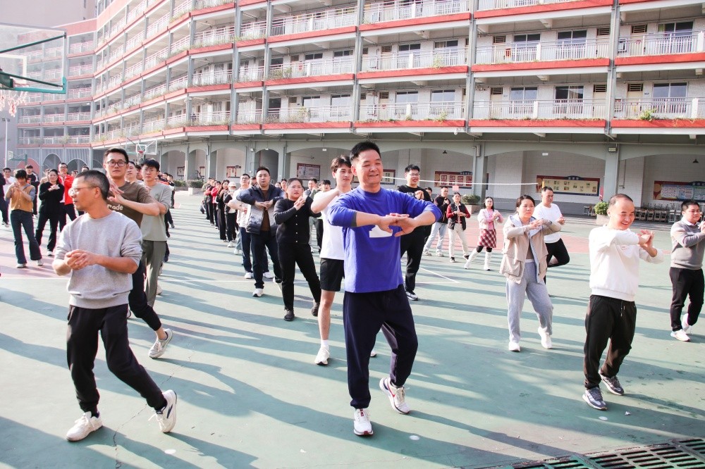 燃情赛场，共赴新程—艾礼安第十六届运动会精彩收官