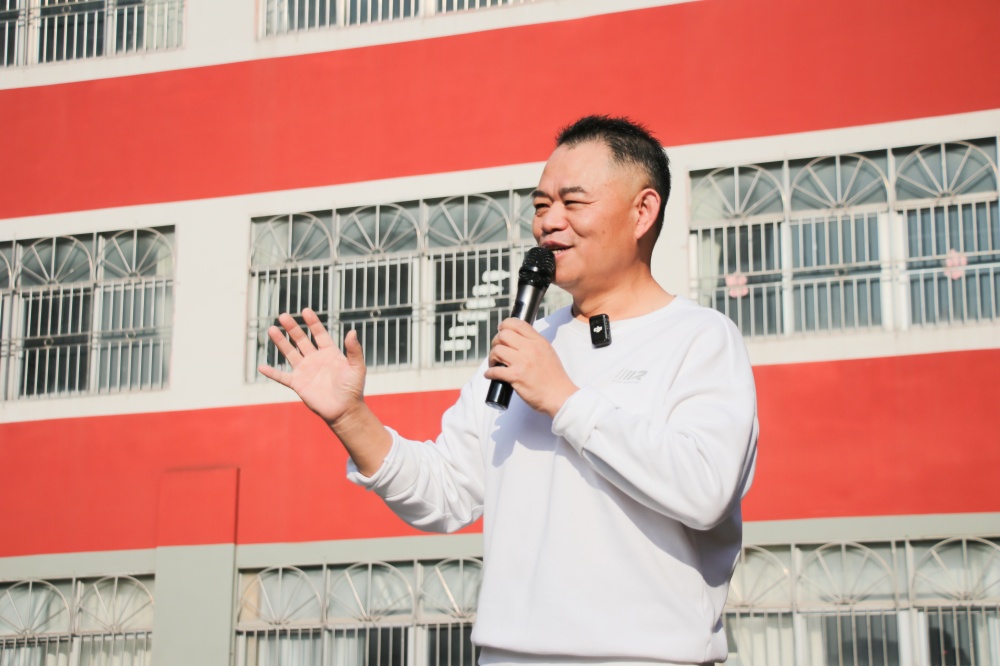 燃情赛场，共赴新程—艾礼安第十六届运动会精彩收官